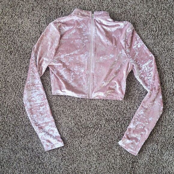 Crushed velvet crop top - Picture 6 of 6